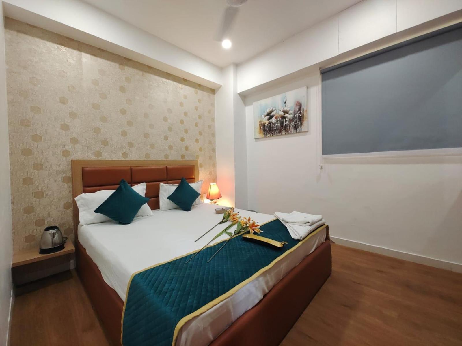 Hotel Prasang Σουράτ Εξωτερικό φωτογραφία